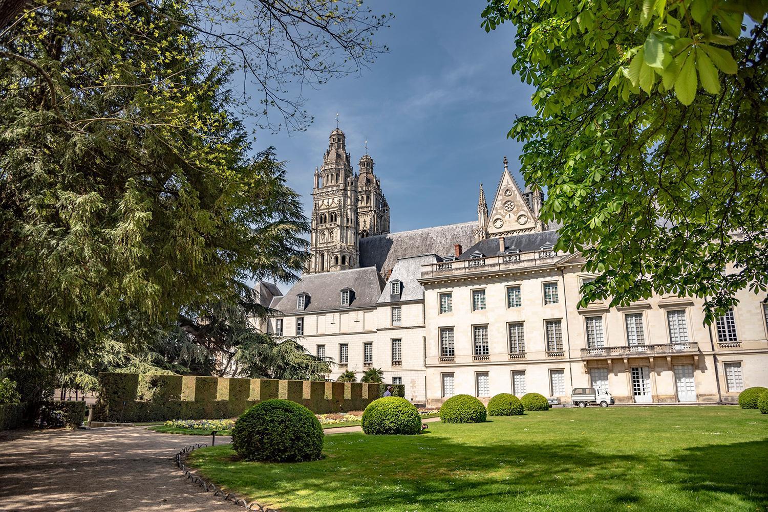 Ferienwohnung Le Balzac / Colbert - Bord De Loire Tours Exterior foto
